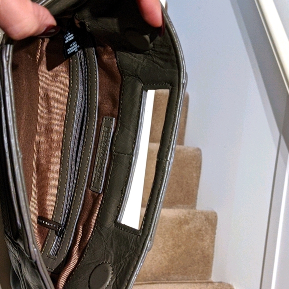 EUC: BCBG MaxAzria clutch - Picture 3 of 6